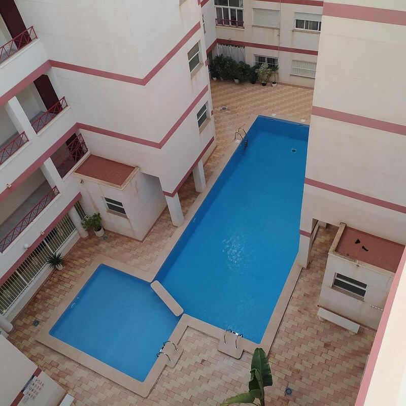 2 slaapkamer Appartement Te koop