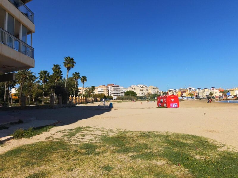 Lejlighed til salg i Torrevieja, Alicante