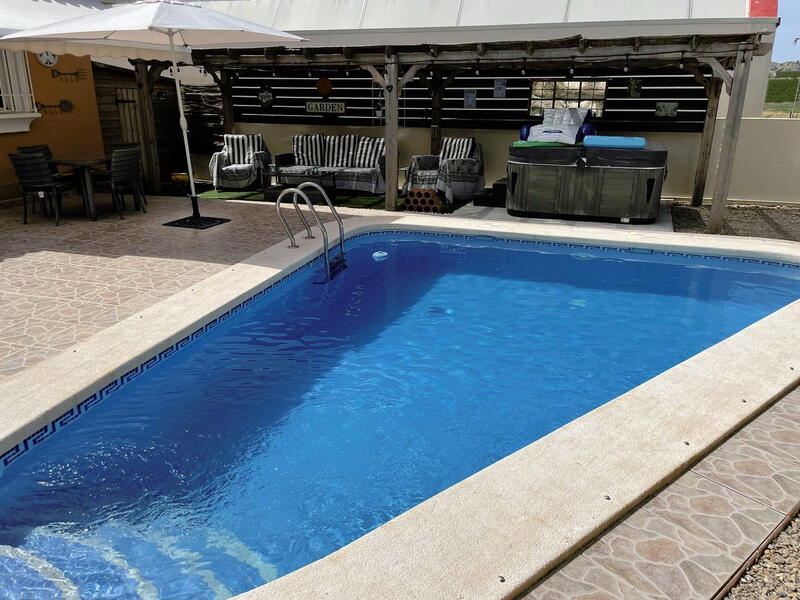 3 bedroom Villa for sale