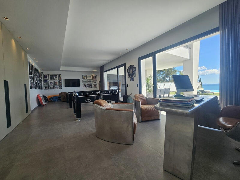 4 bedroom Villa for sale