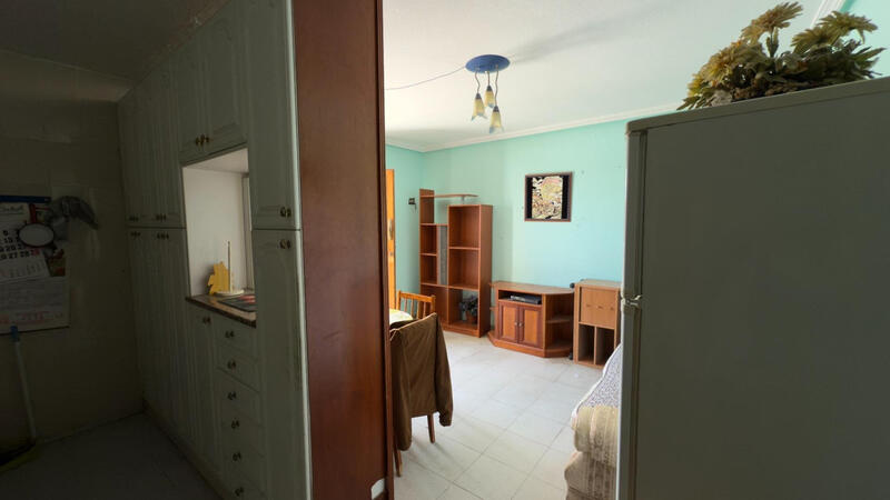 1 Cuarto Villa en venta