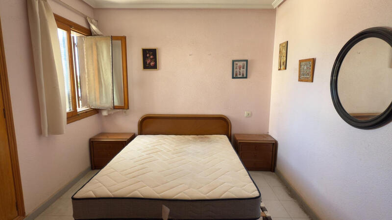 1 Cuarto Villa en venta
