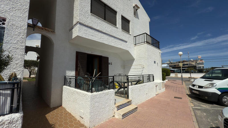 1 Cuarto Villa en venta