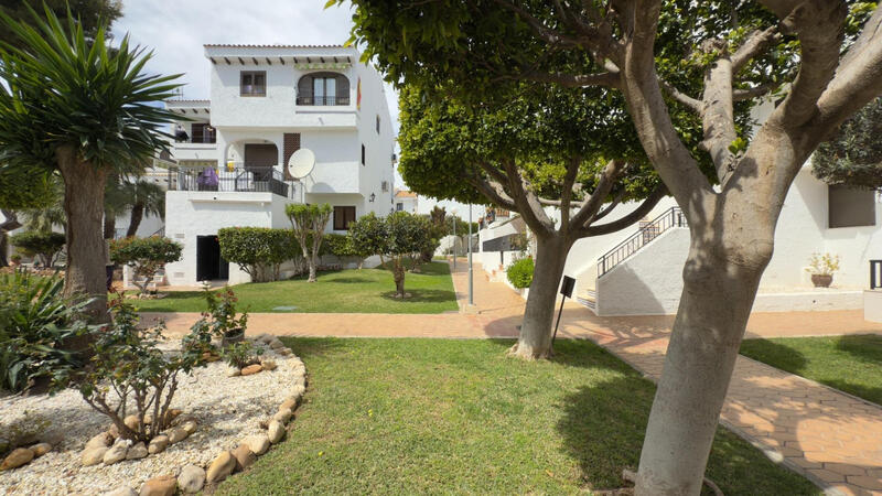 1 Cuarto Villa en venta