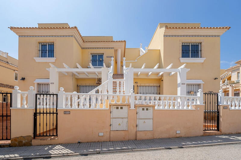 Villa for sale in Orihuela Costa, Alicante
