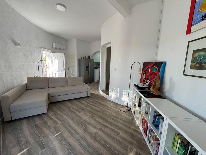 5 bedroom Villa for sale