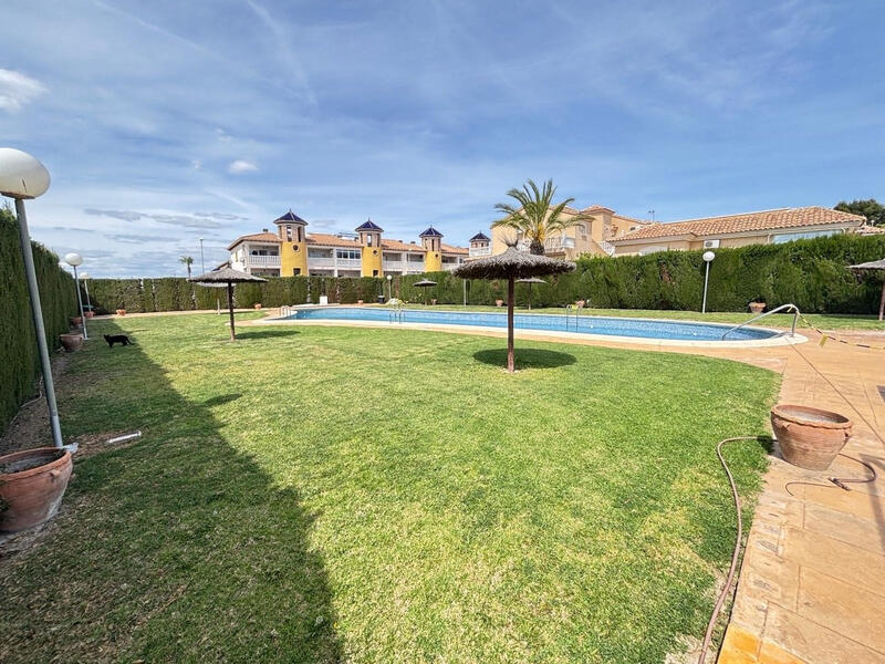 2 bedroom Villa for sale