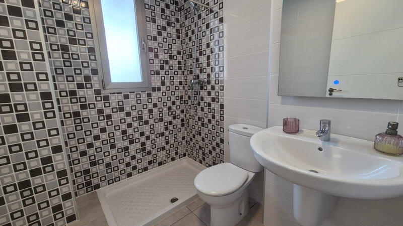 2 Schlafzimmer Appartement zu verkaufen