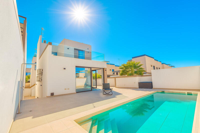 3 bedroom Villa for sale