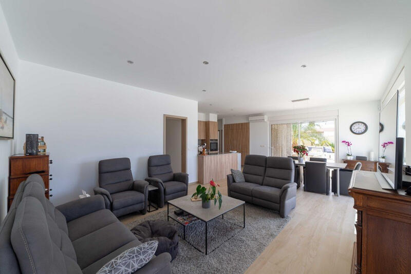 4 soveværelse Villa til salg