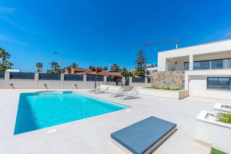 5 chambre Villa à vendre