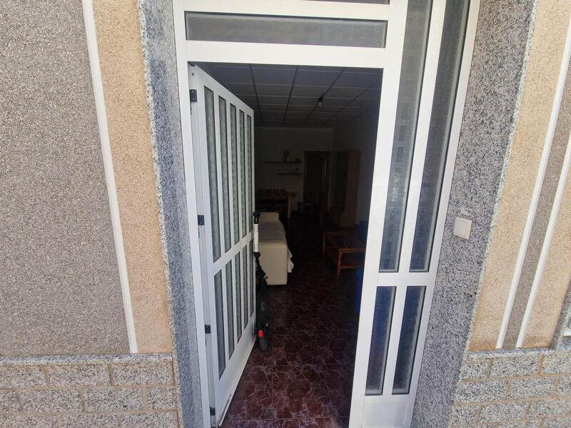 Byhus til salg i Torrevieja, Alicante