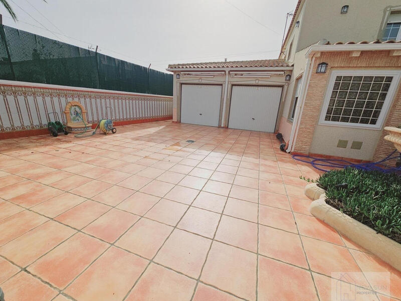 5 chambre Villa à vendre