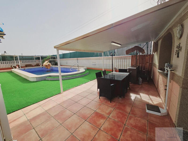 5 chambre Villa à vendre