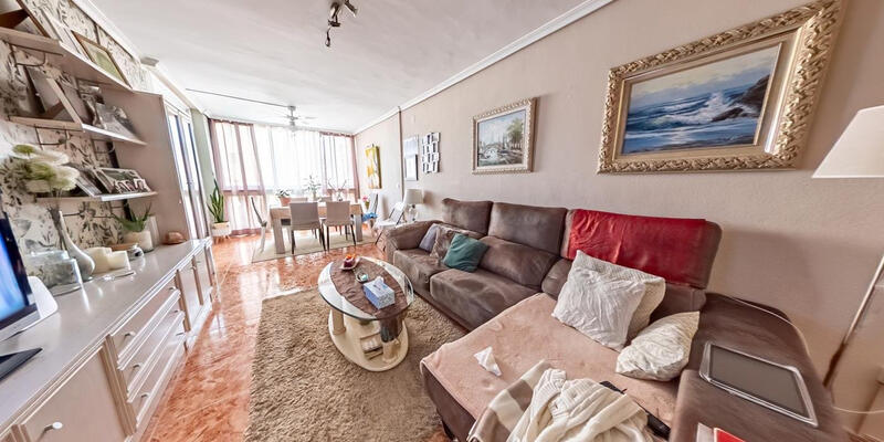 2 slaapkamer Appartement Te koop