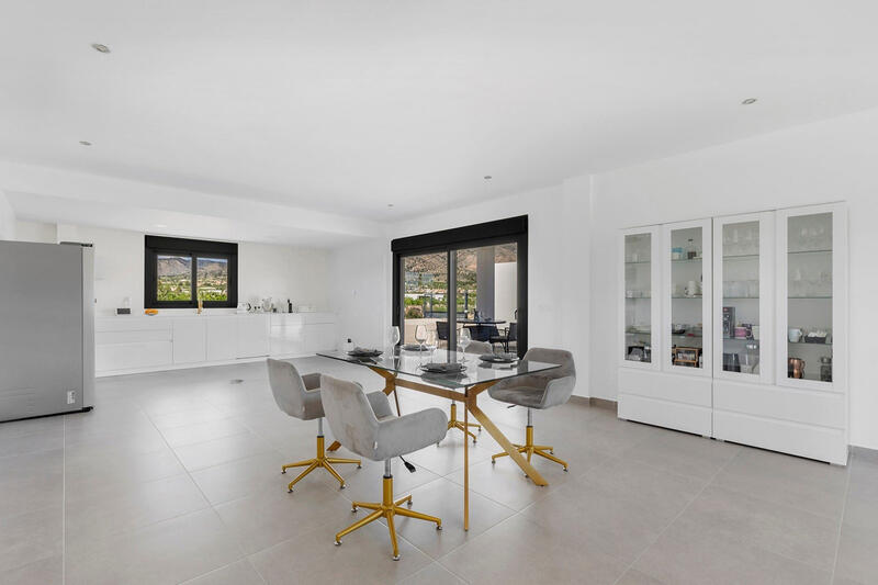 3 Cuarto Villa en venta