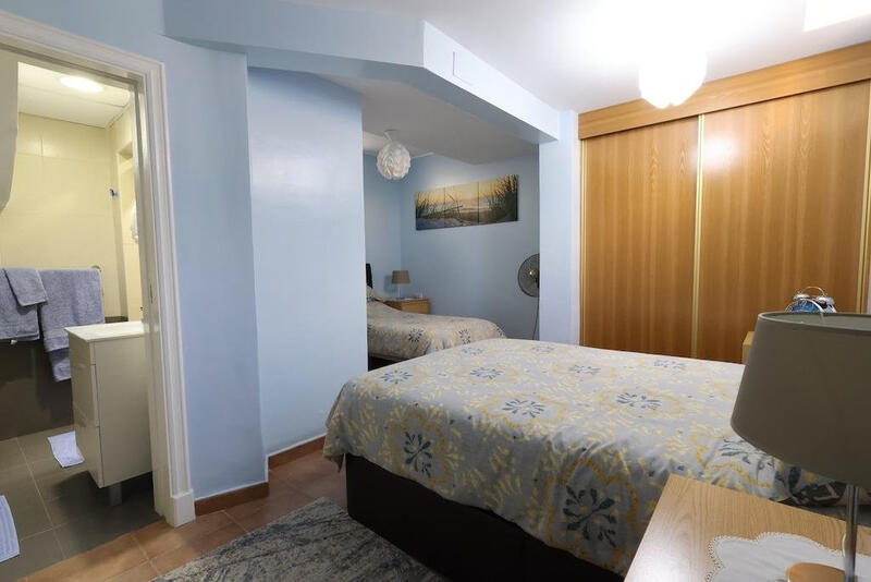 4 Cuarto Villa en venta