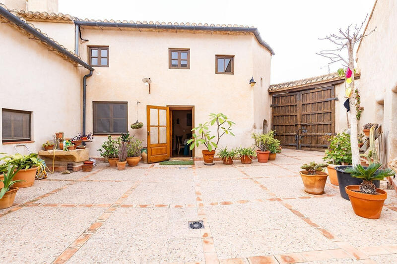8 Cuarto Adosado en venta