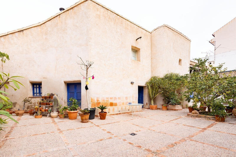8 Cuarto Adosado en venta