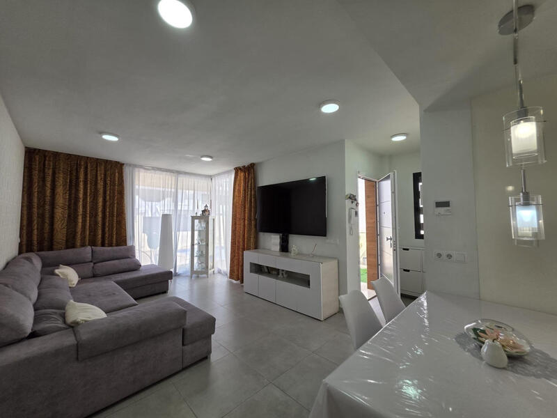 3 Cuarto Villa en venta