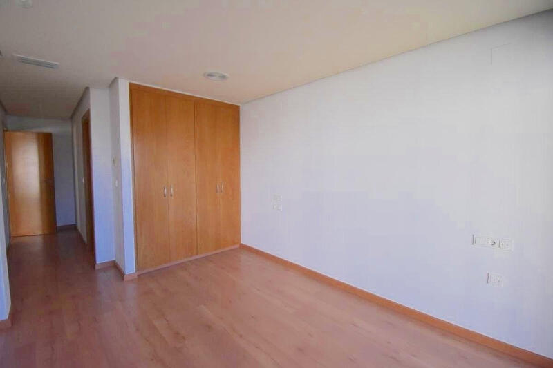 3 slaapkamer Appartement Te koop