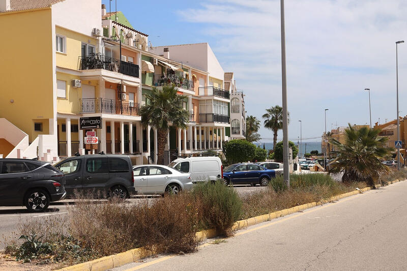Duplex til salg i Torrevieja, Alicante