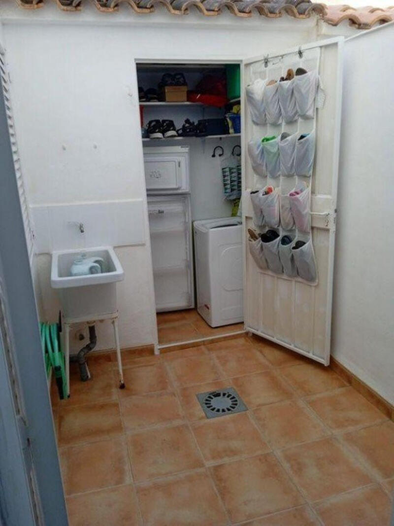 2 slaapkamer Gezinswoning Te koop