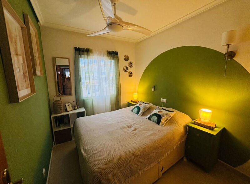 3 bedroom Townhouse for sale