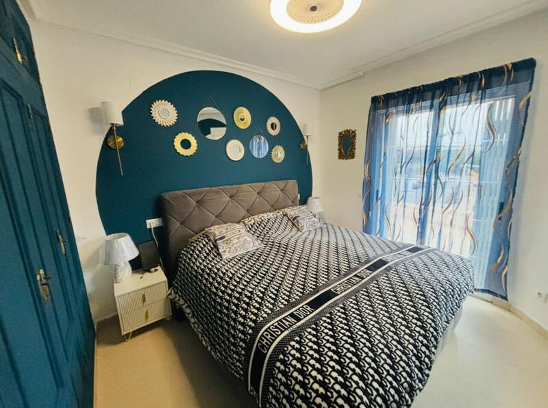 3 bedroom Townhouse for sale