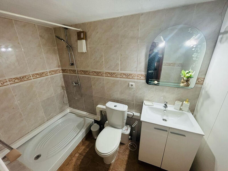 3 bedroom Townhouse for sale