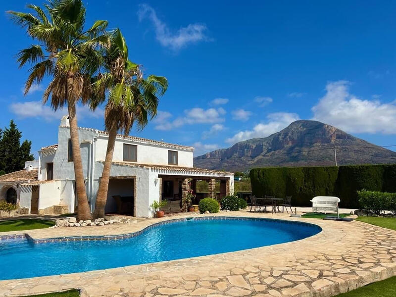 5 Cuarto Villa en venta