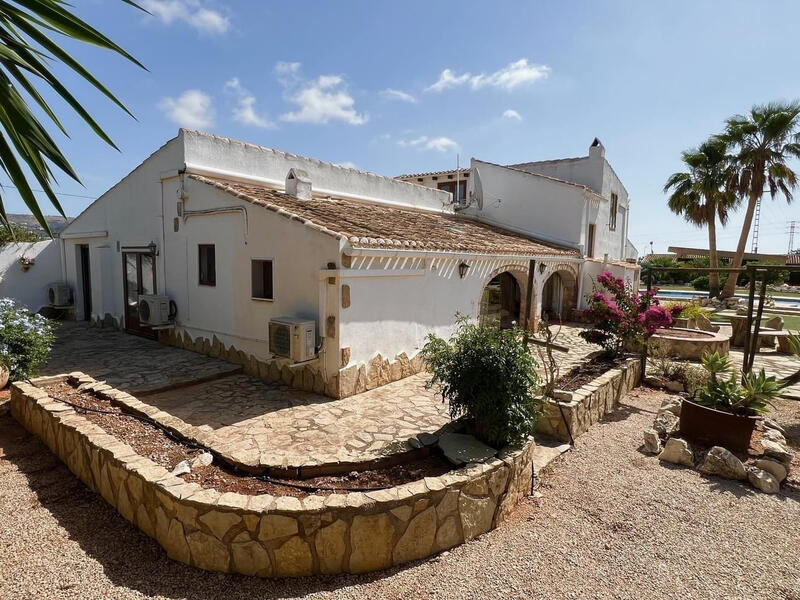 5 Cuarto Villa en venta