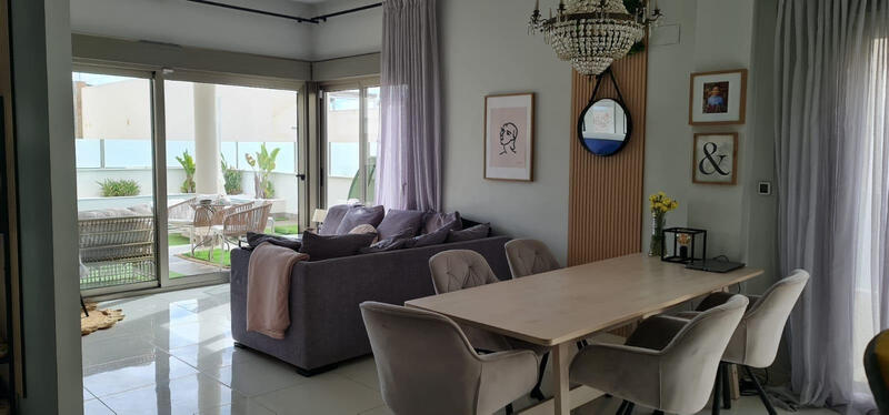 5 soveværelse Villa til salg