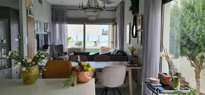5 soveværelse Villa til salg