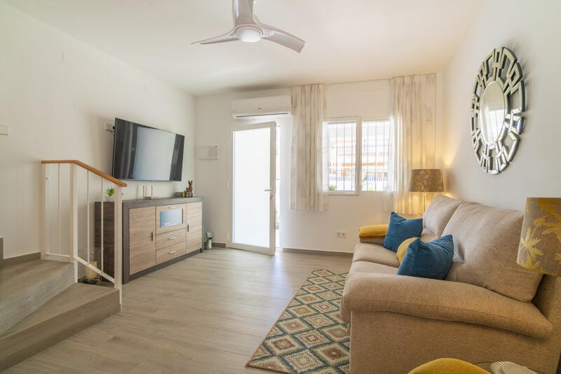 4 slaapkamer Gezinswoning Te koop