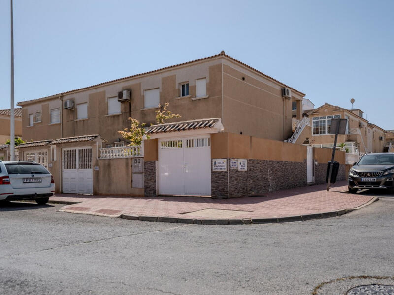 Leilighet til salgs i Torrevieja, Alicante