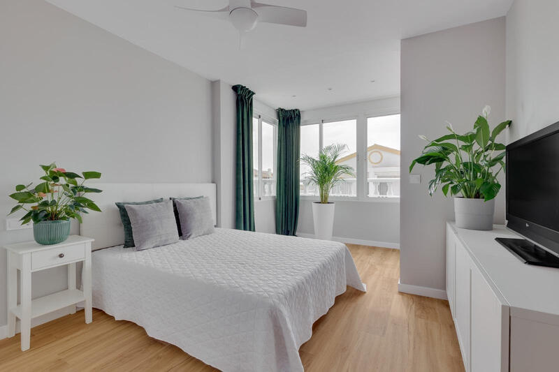 3 Schlafzimmer Stadthaus zu verkaufen