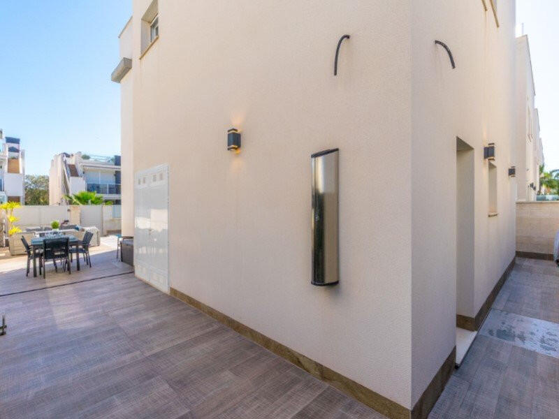 4 bedroom Villa for sale