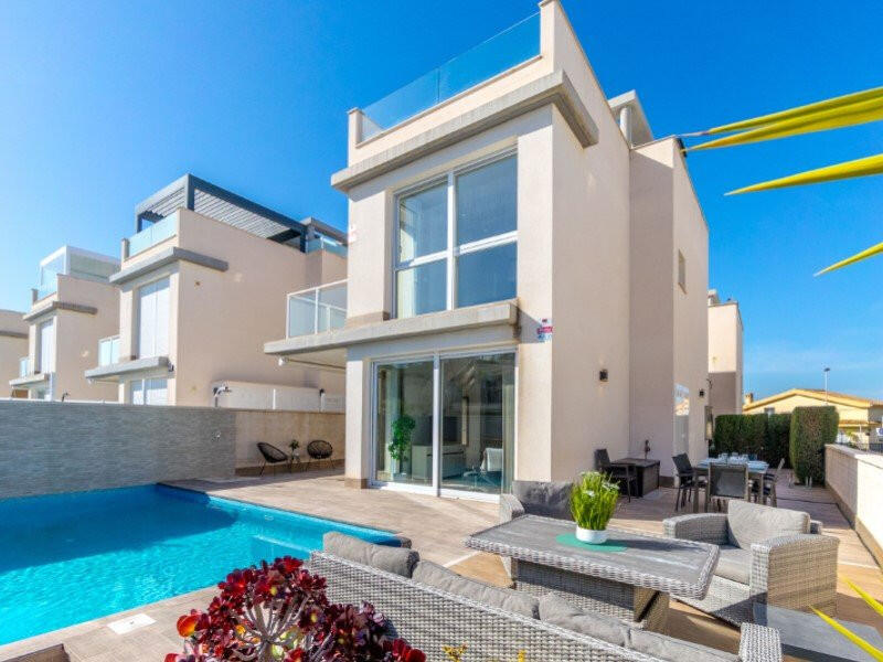 4 bedroom Villa for sale