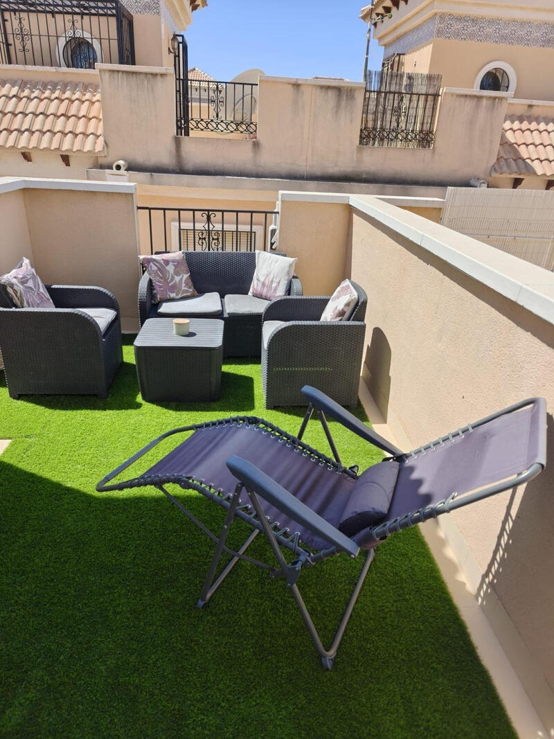 3 bedroom Townhouse for sale