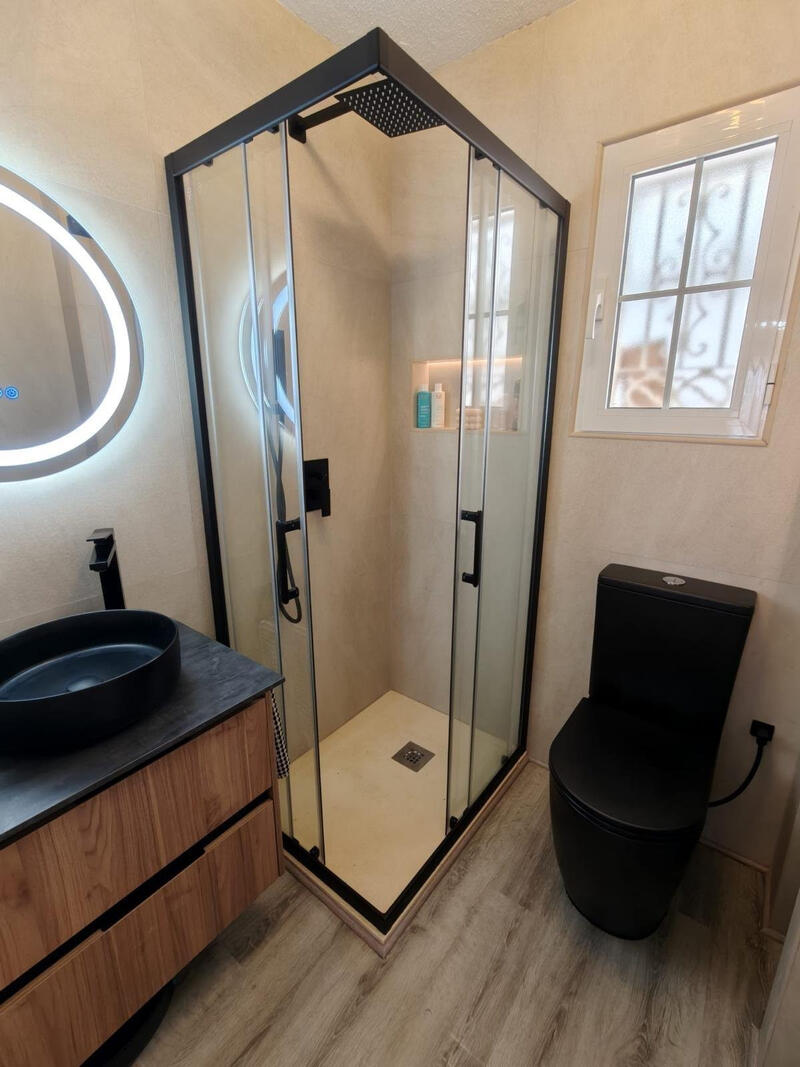 3 bedroom Townhouse for sale