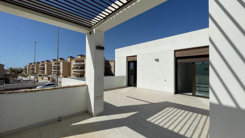 3 Cuarto Villa en venta