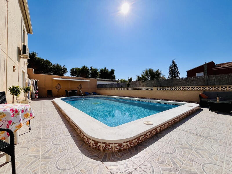 7 slaapkamer Villa Te koop