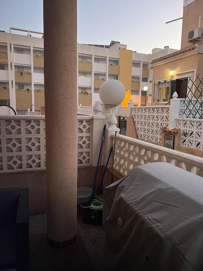 3 bedroom Townhouse for sale