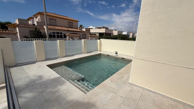 2 slaapkamer Villa Te koop