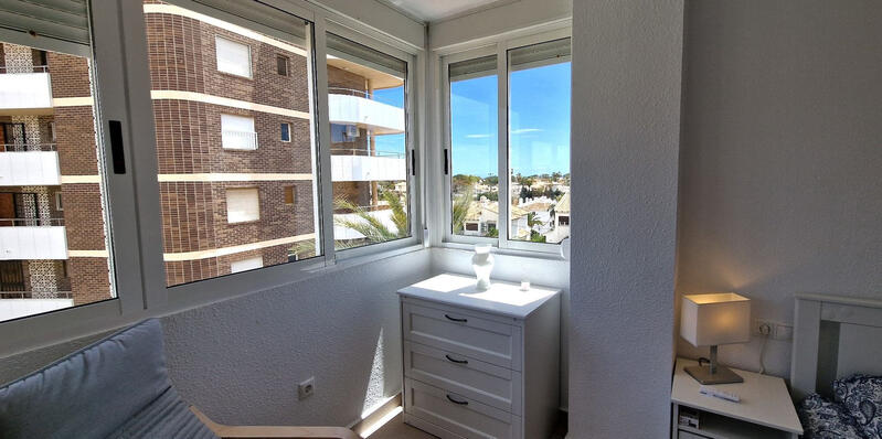 2 bedroom Apartment for Long Term Rent