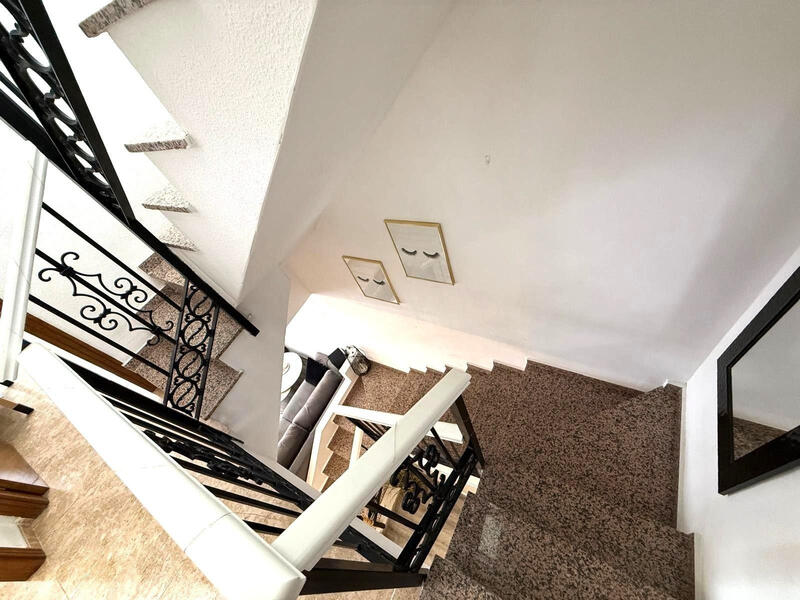 3 sovrum Villa till salu