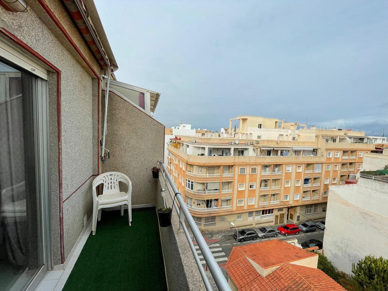 Lejlighed til salg i Torrevieja, Alicante