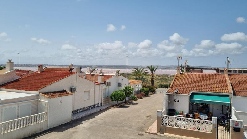 2 Cuarto Villa en venta