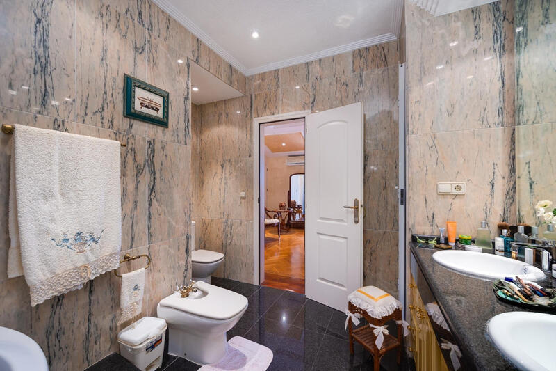4 chambre Villa à vendre